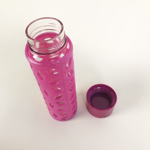 SOLD Lululemon Glass Water Bottle - Picture 13 of 13